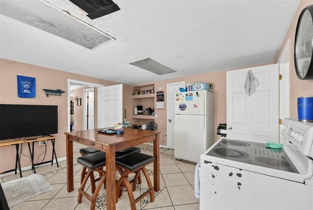 3314 59TH AVENUE DRIVE E, Bradenton, FL 34203
