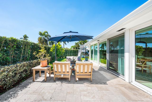 351 Colony Key Circle, Atlantis, FL 33462