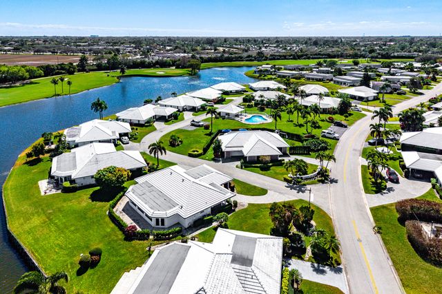 351 Colony Key Circle, Atlantis, FL 33462