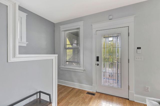 2527 Ridgeland Place, Cincinnati, OH 45212