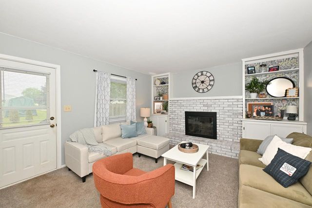 N90W17638 St. Francis DRIVE, Menomonee Falls, WI 53051