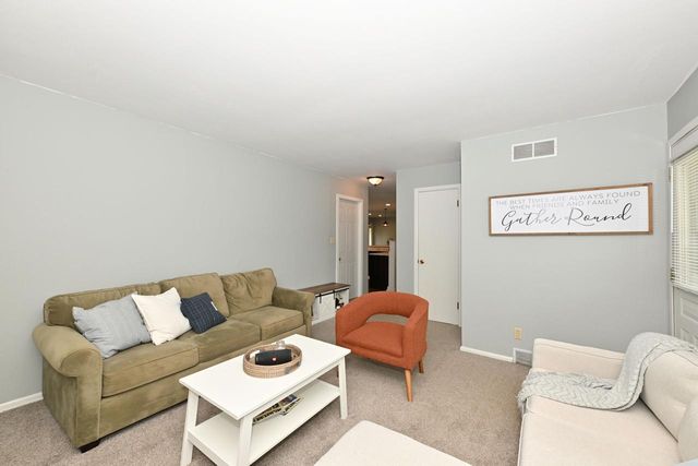 N90W17638 St. Francis DRIVE, Menomonee Falls, WI 53051