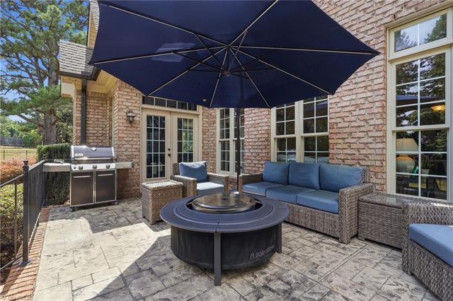 8125 Riesling Drive, Kernersville, NC 27284