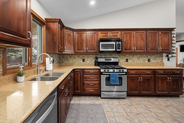12926 25th Street Court, Milan, IL 61264