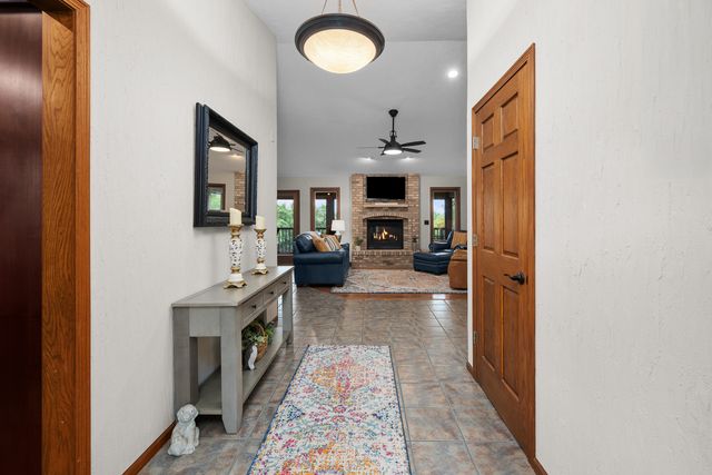 12926 25th Street Court, Milan, IL 61264