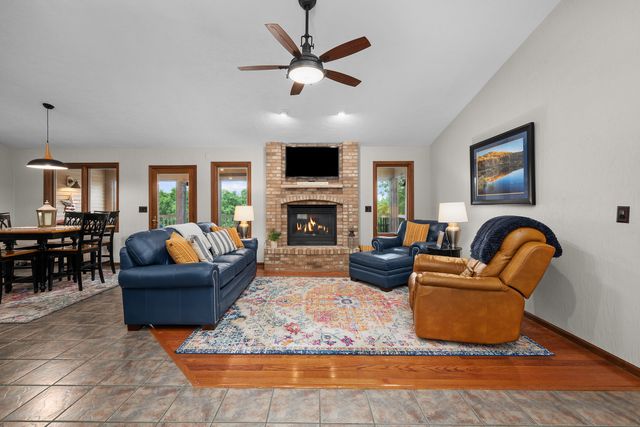 12926 25th Street Court, Milan, IL 61264