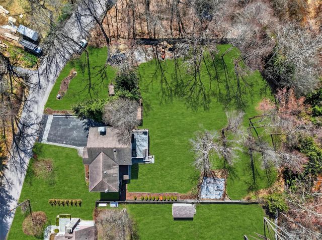 23 Ruth Road, Cortlandt Manor, NY 10567