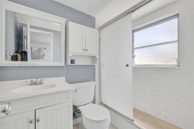 600 Pine Dr 111, Pompano Beach, FL 33060