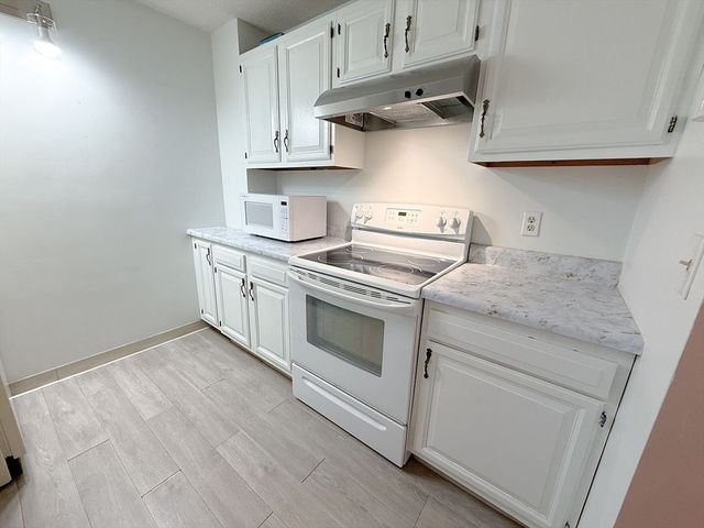 1580 Massachusetts 5G, Cambridge, MA 02138