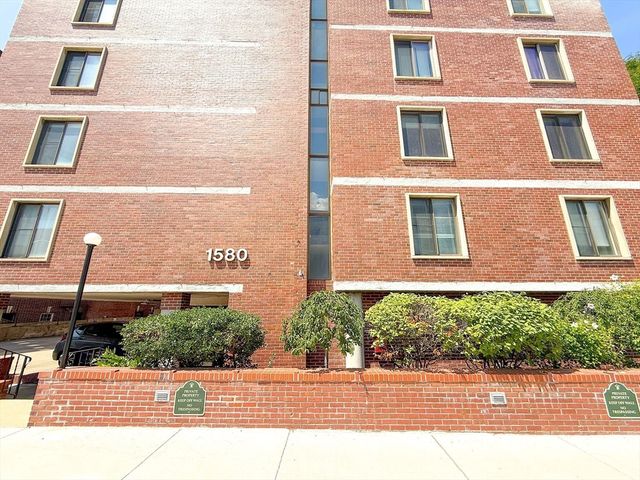 1580 Massachusetts 5G, Cambridge, MA 02138