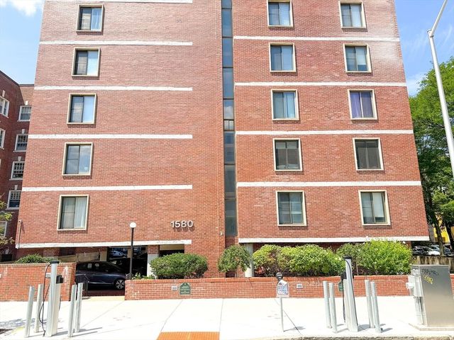 1580 Massachusetts 5G, Cambridge, MA 02138