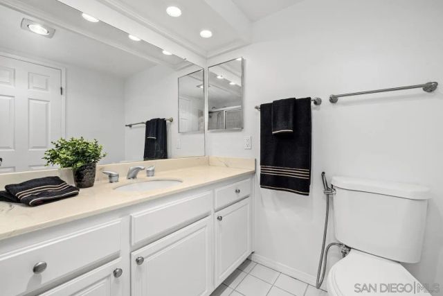 3756 Balboa Terrace B, San Diego, CA 92117