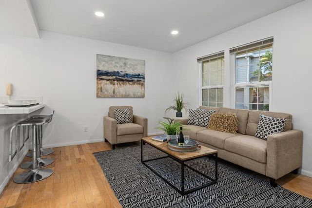 3756 Balboa Terrace B, San Diego, CA 92117