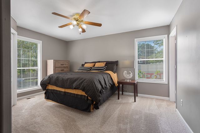 103 Saint Margarett Cir, Columbia, TN 38401