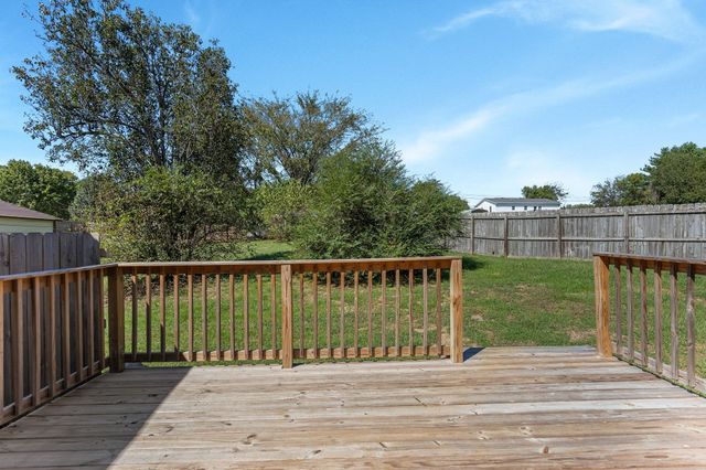 103 Saint Margarett Cir, Columbia, TN 38401