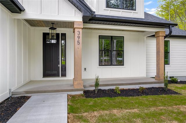 395 Mountainview Road, Landrum, SC 29356