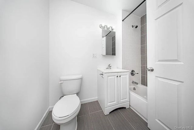 36-05 Vernon Boulevard, Long Island City, NY 11106