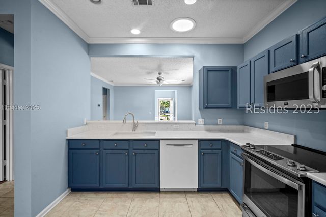 1 Nesting Ln, Bluffton, SC 29909