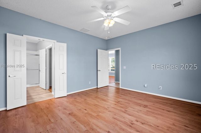 1 Nesting Ln, Bluffton, SC 29909