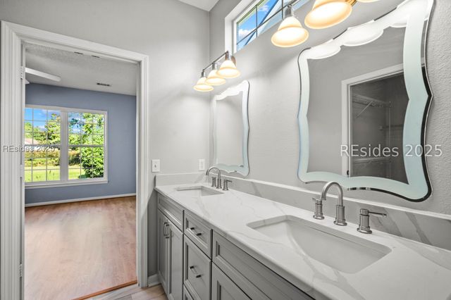 1 Nesting Ln, Bluffton, SC 29909