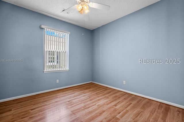 1 Nesting Ln, Bluffton, SC 29909