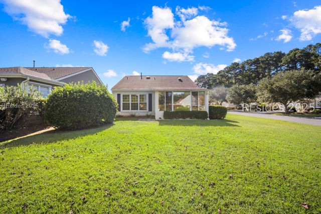 1 Nesting Ln, Bluffton, SC 29909