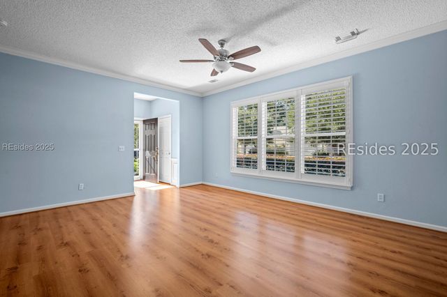 1 Nesting Ln, Bluffton, SC 29909