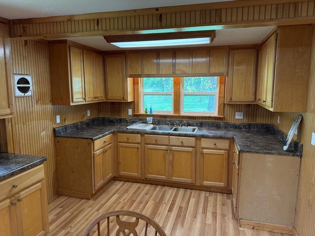 110 Fisher Street, Andrews, NC 28901