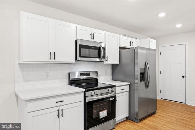 736 CIRCLE LN, Colonial Beach, VA 22443