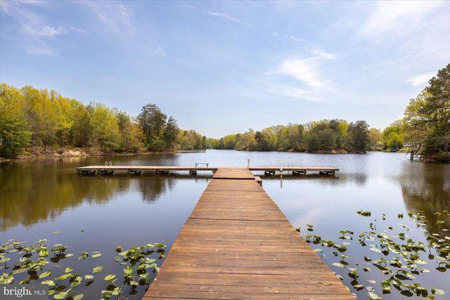 736 CIRCLE LN, Colonial Beach, VA 22443