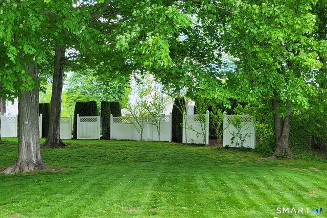 34 Corsino Avenue, Old Lyme, CT 06371