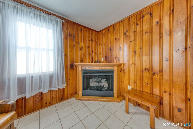 34 Corsino Avenue, Old Lyme, CT 06371