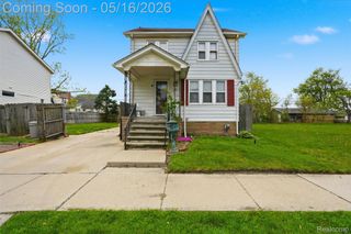 221 Bondie Street, Wyandotte, MI 48192