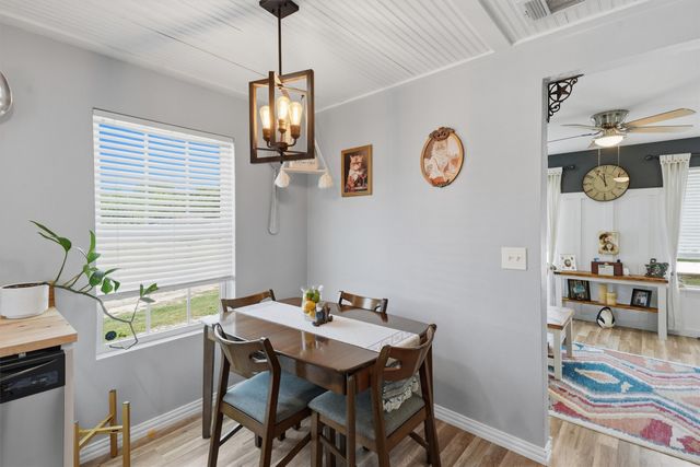 201 Spring Valley Circle, Azle, TX 76020