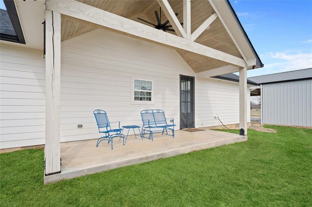 694 Brushy Creek Drive, Onalaska, TX 77360