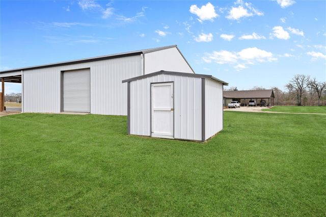 694 Brushy Creek Drive, Onalaska, TX 77360