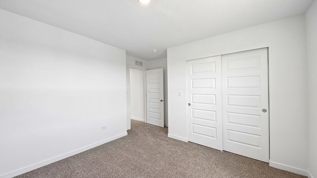 10044 Goodridge Street, Huntley, IL 60142