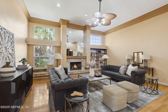 11718 N GRAN CRIQUE Court, Jacksonville, FL 32223