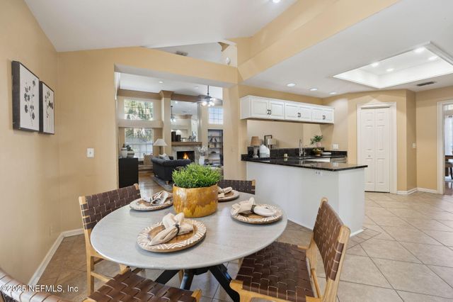 11718 N GRAN CRIQUE Court, Jacksonville, FL 32223