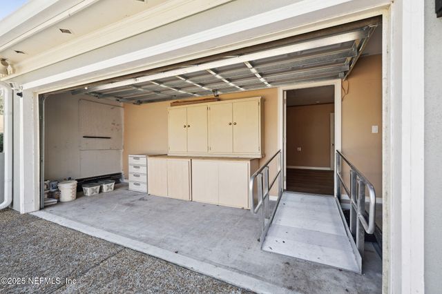 11718 N GRAN CRIQUE Court, Jacksonville, FL 32223