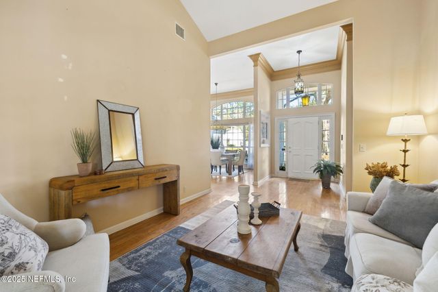 11718 N GRAN CRIQUE Court, Jacksonville, FL 32223