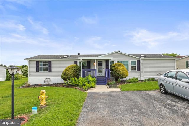 2632 TAMELA AVE, Dover, PA 17315