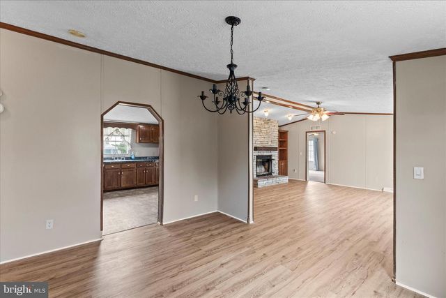 2632 TAMELA AVE, Dover, PA 17315