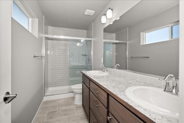 22560 E Wellington Pkwy, Liberty Lake, WA 99019