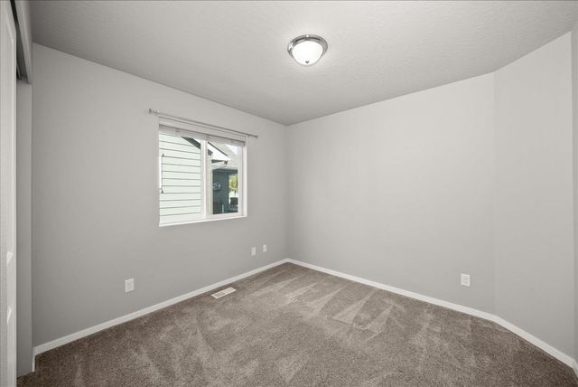 22560 E Wellington Pkwy, Liberty Lake, WA 99019