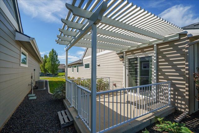 22560 E Wellington Pkwy, Liberty Lake, WA 99019