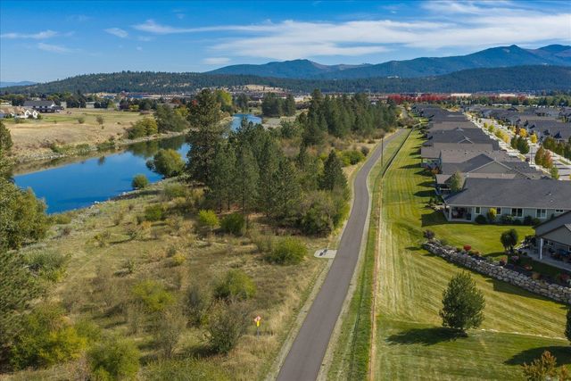 22560 E Wellington Pkwy, Liberty Lake, WA 99019