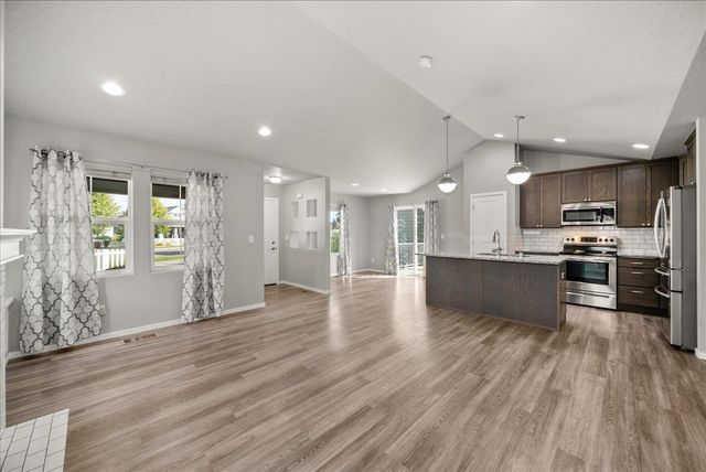 22560 E Wellington Pkwy, Liberty Lake, WA 99019