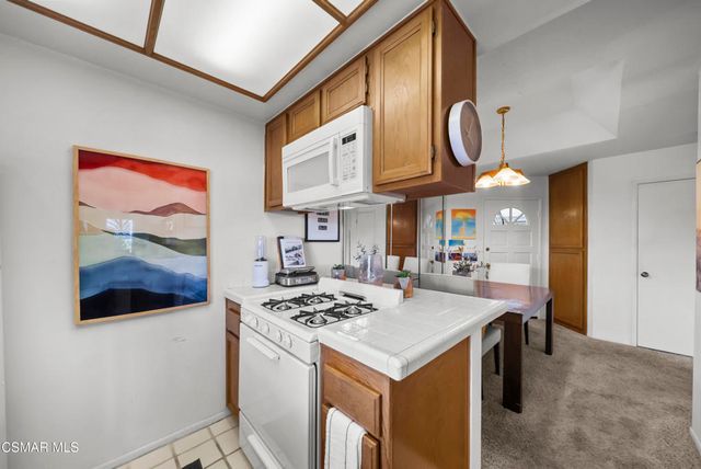 5728 Skyview Way G, Agoura Hills, CA 91301