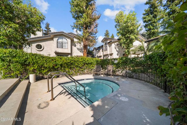 5728 Skyview Way G, Agoura Hills, CA 91301